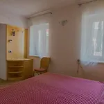 بيت ضيافة Saturn Veli Lošinj