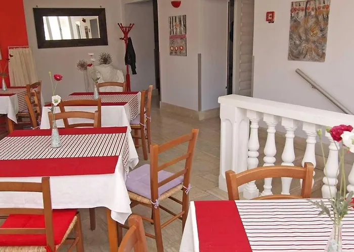 Πανσιόν Saturn *