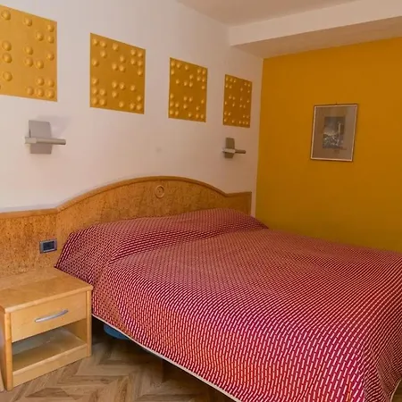 Bed&breakfast Saturn Guest house