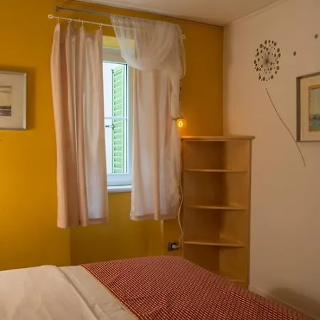 Bed&breakfast Saturn * Veli Losinj