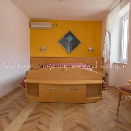 Guest house Bed&breakfast Saturn *