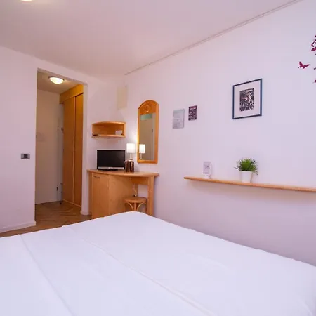 Bed&breakfast Saturn Veli Losinj