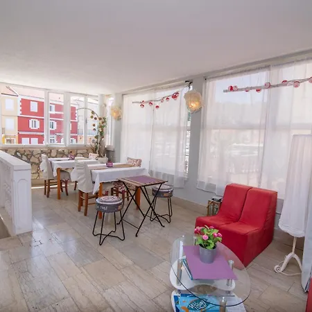 Bed&breakfast Saturn * Veli Losinj
