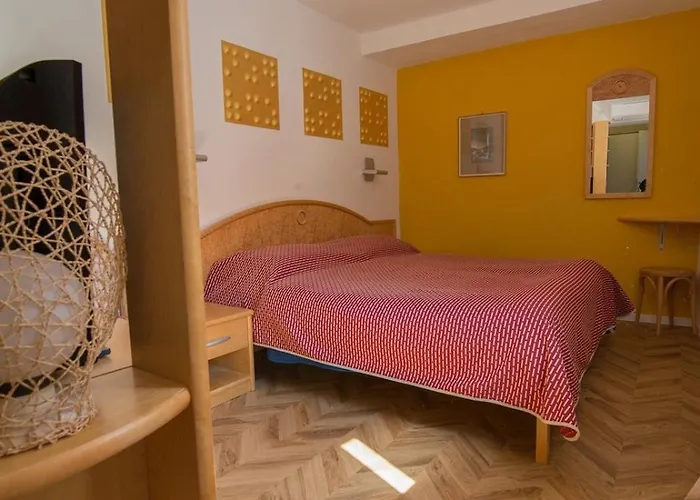 بيت ضيافة Saturn Veli Lošinj