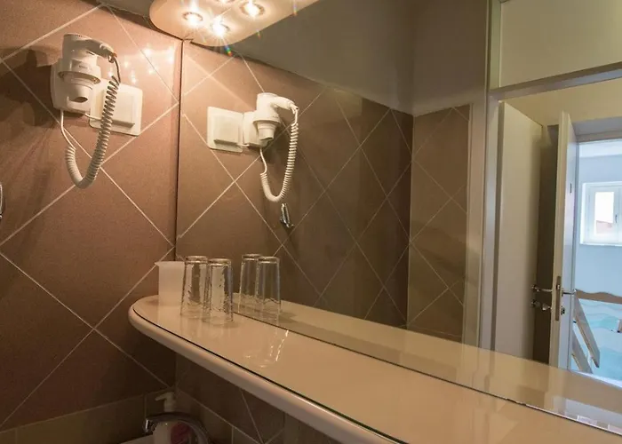 بيت ضيافة Saturn